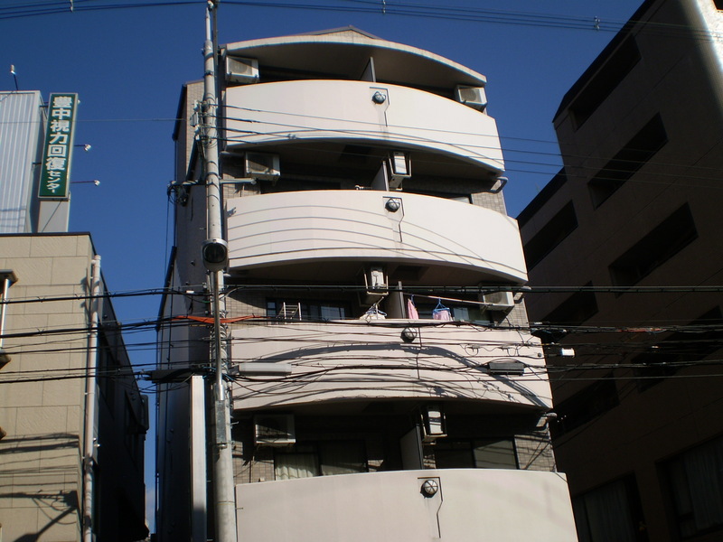 豊中市本町の賃貸